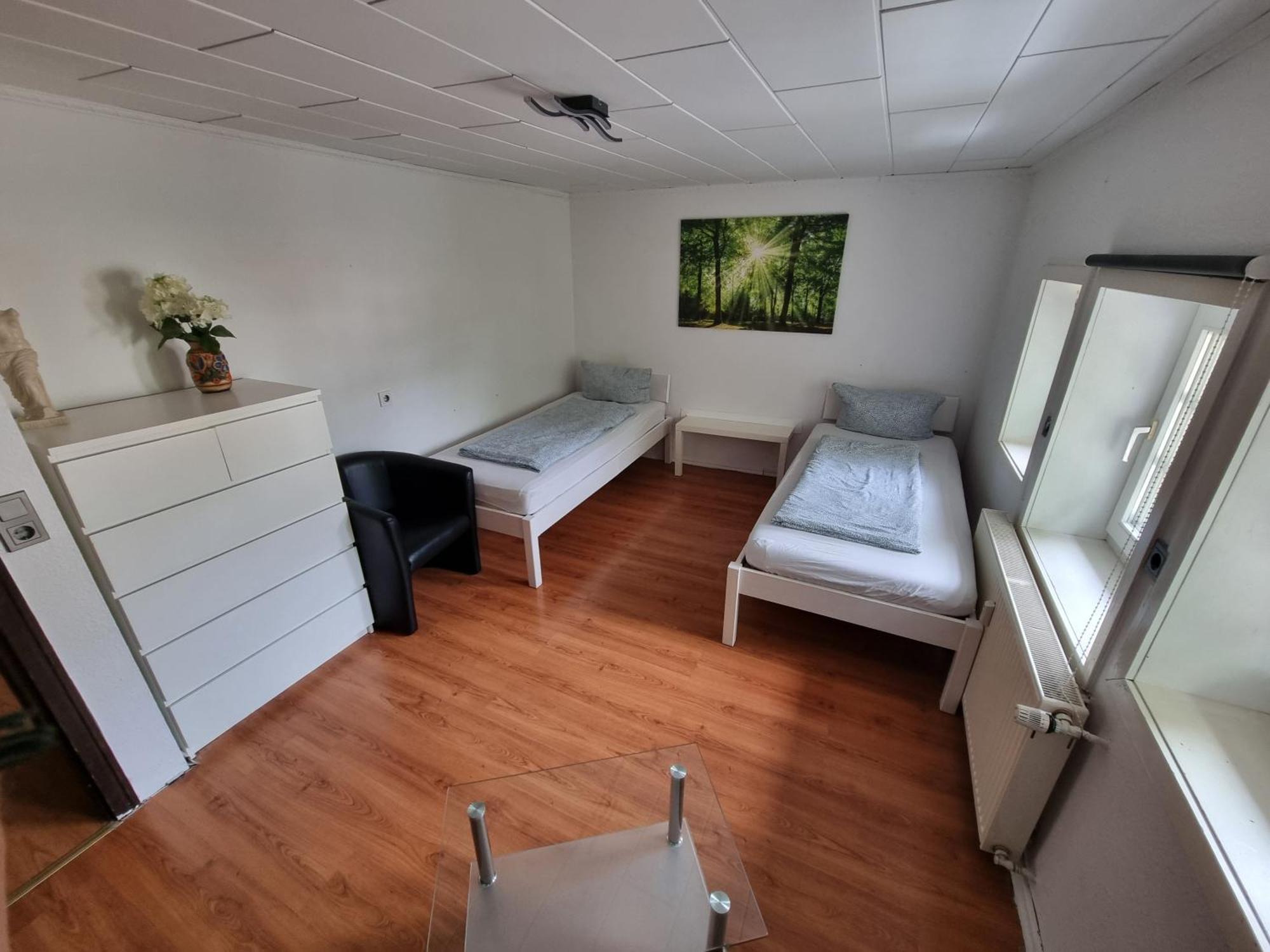 Ferienwohnung/Monteurwohnung Im Herzen Von Ahnatal Buitenkant foto