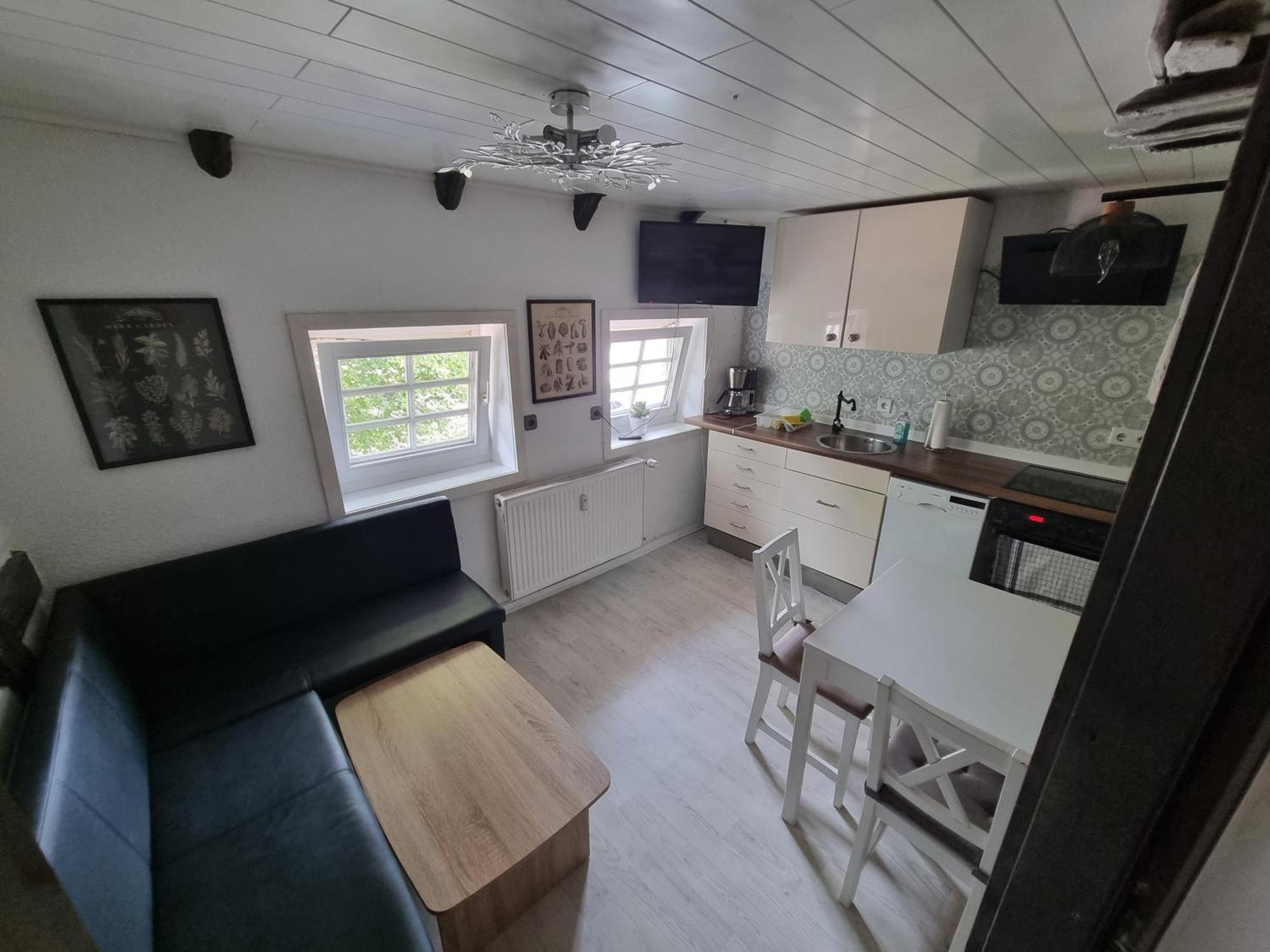 Ferienwohnung/Monteurwohnung Im Herzen Von Ahnatal Buitenkant foto