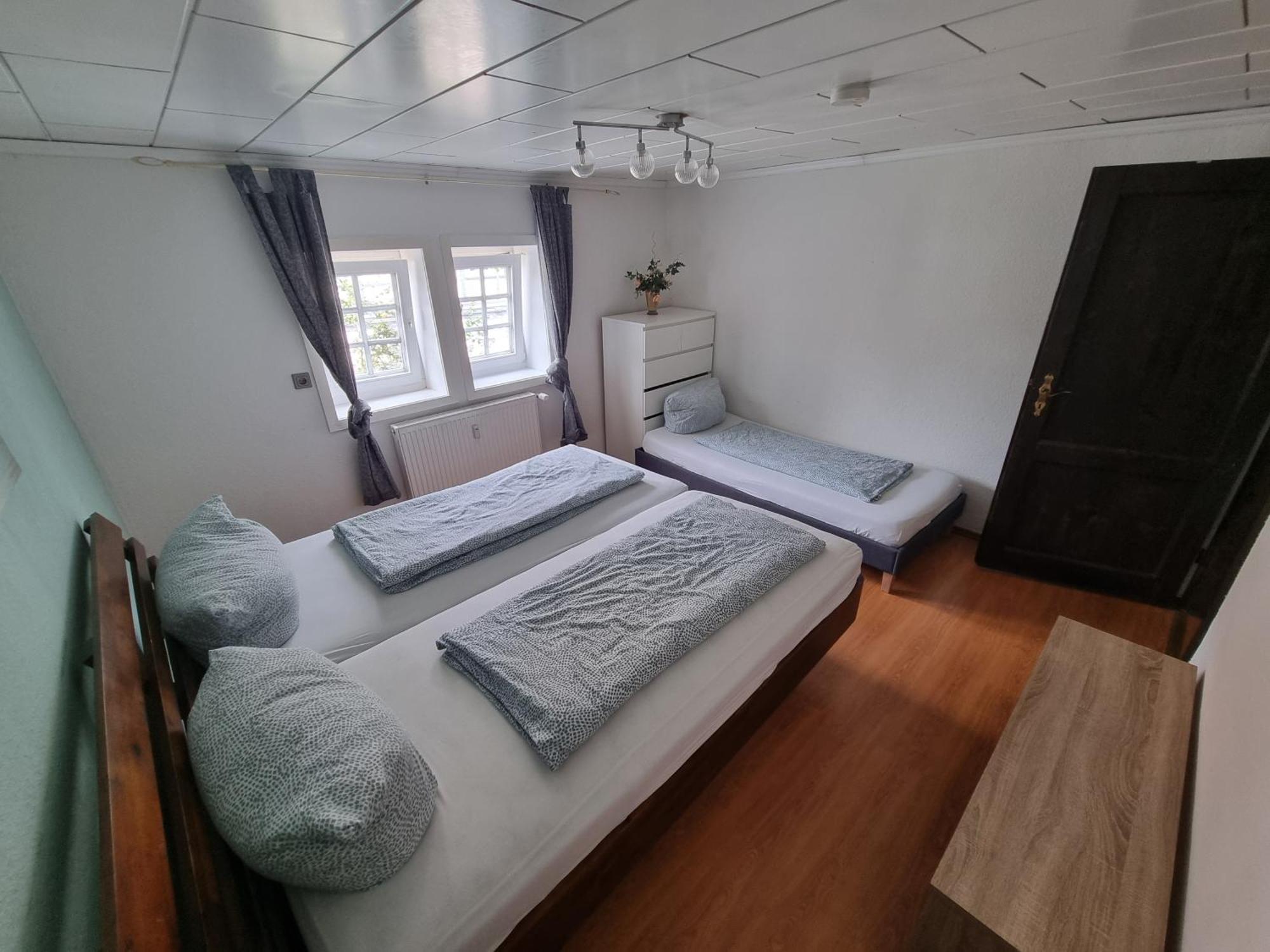 Ferienwohnung/Monteurwohnung Im Herzen Von Ahnatal Buitenkant foto
