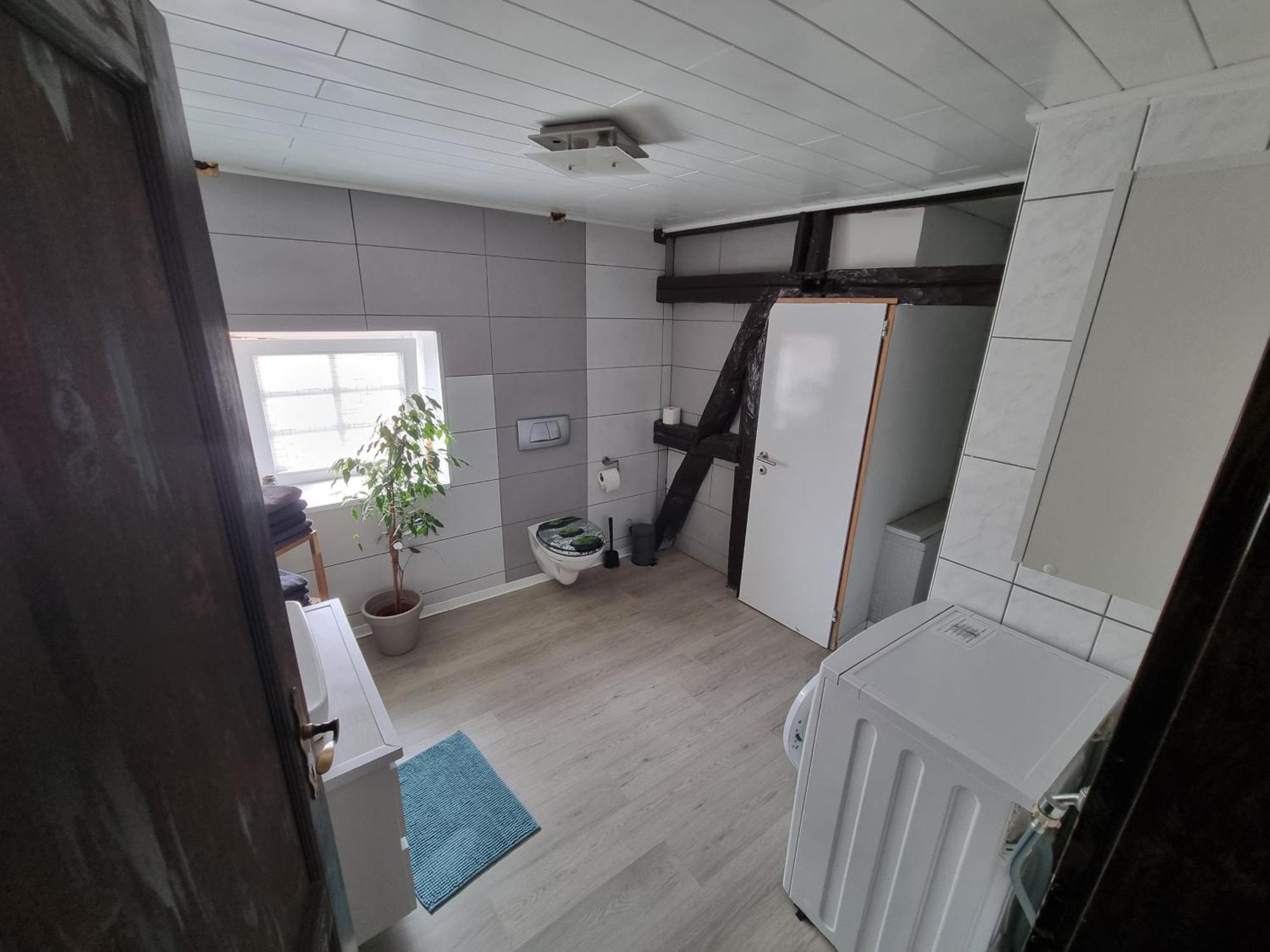 Ferienwohnung/Monteurwohnung Im Herzen Von Ahnatal Buitenkant foto